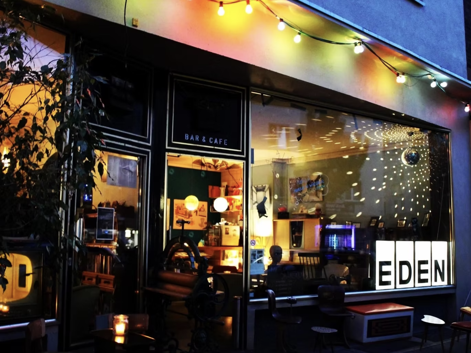 Café Eden Foto 1